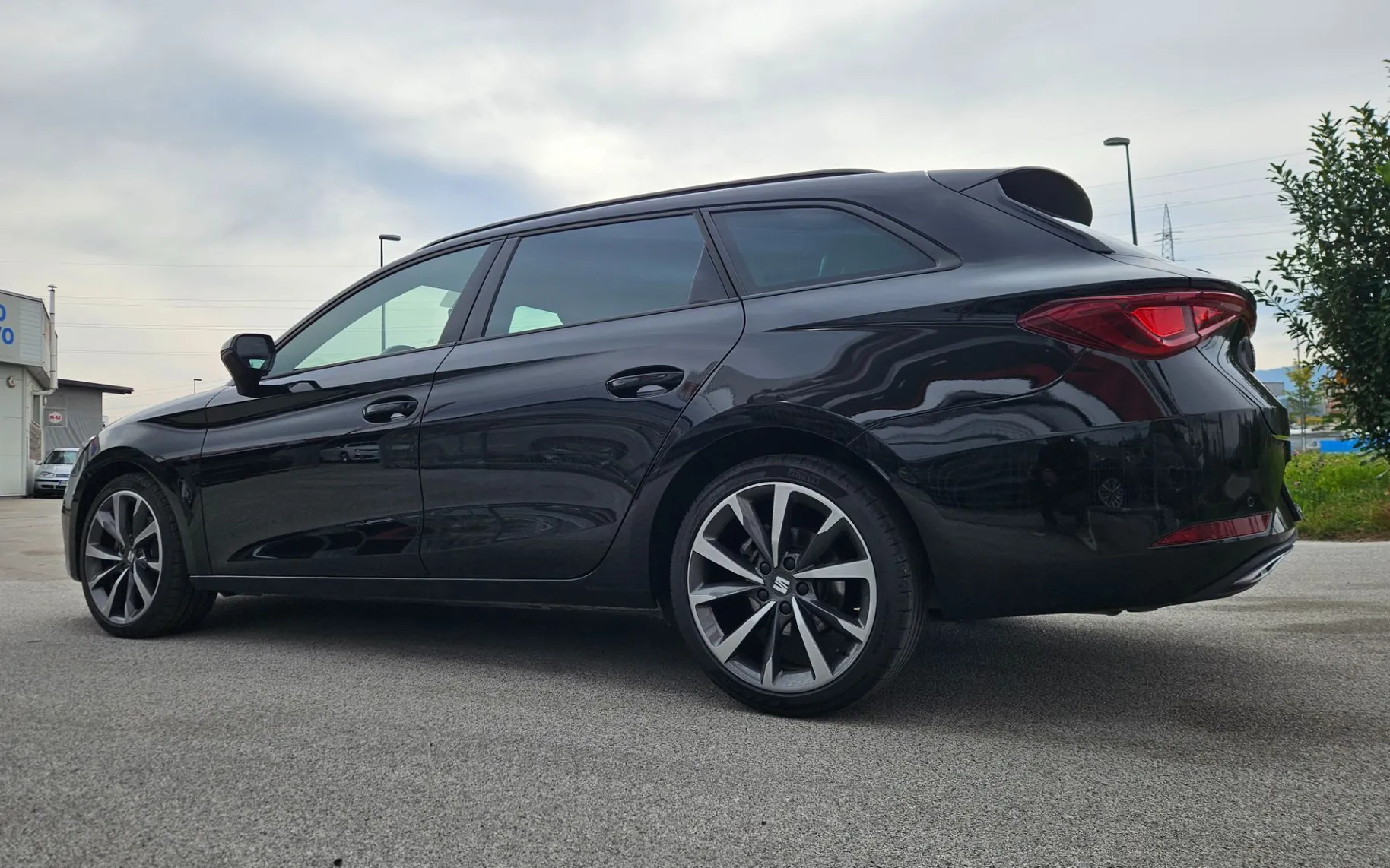 Zunanja slika - Seat Leon - ST 2.0 TDI FR DSG, KAMERA,ASISTENCE - 5