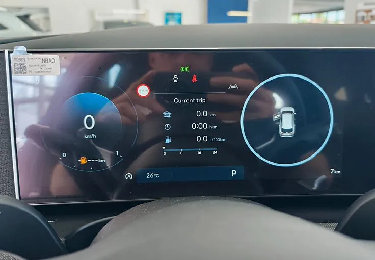 Zunanja slika - Hyundai Tucson - 1.6T T-GDI BLACK LINE-PANORAMA-PTG-LED-DABVIDEO - 12