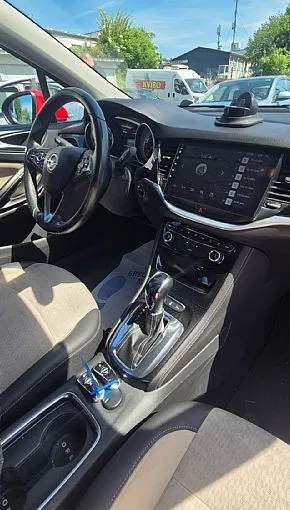 Zunanja slika - Opel Astra - 1.6 CDTI + AUTOMATIC + BREZ POLOGA - 12