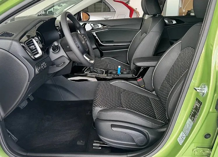 Zunanja slika - KIA XCeed - 1.6 T-GDi EX WAY ISG.7DCT 110.3 kW - 5