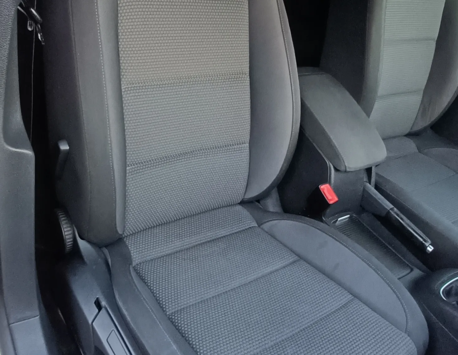 Notranja slika - Volkswagen Golf - Comfortline 1,6 TDI - 25