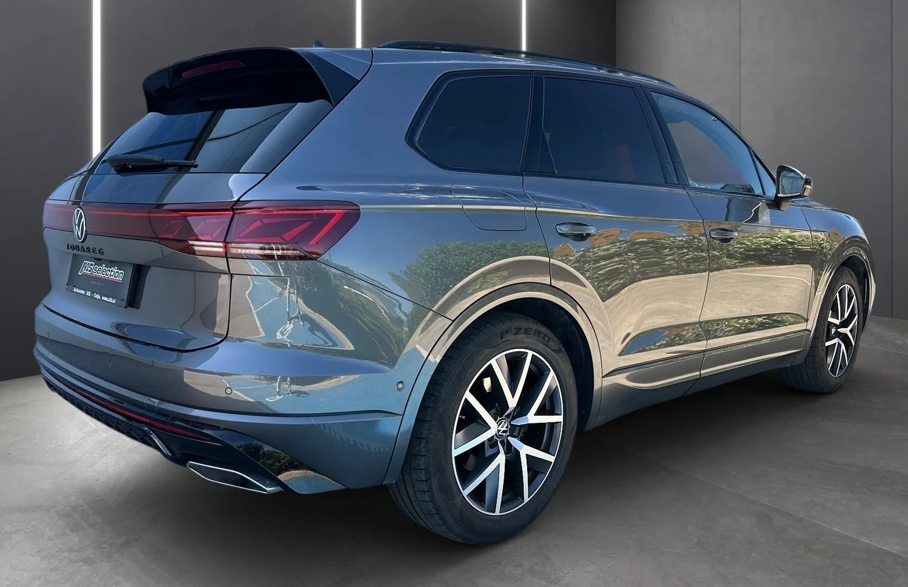 Zunanja slika - VW Touareg - 4motion V6 TDI BMT R-Line Tiptronic - 4