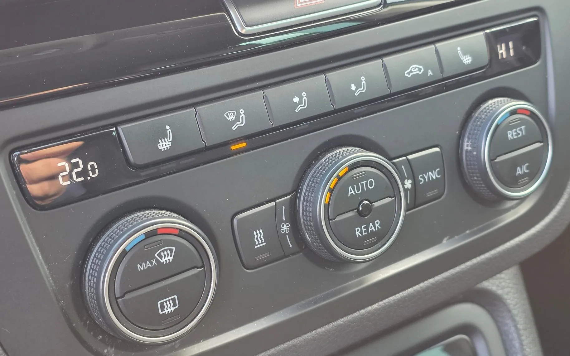 Zunanja slika - VW Sharan - 2.0TDI BMT 4MOTION DSG LED-WEBASTO-7SEDEŽEV-KAMERA - 13