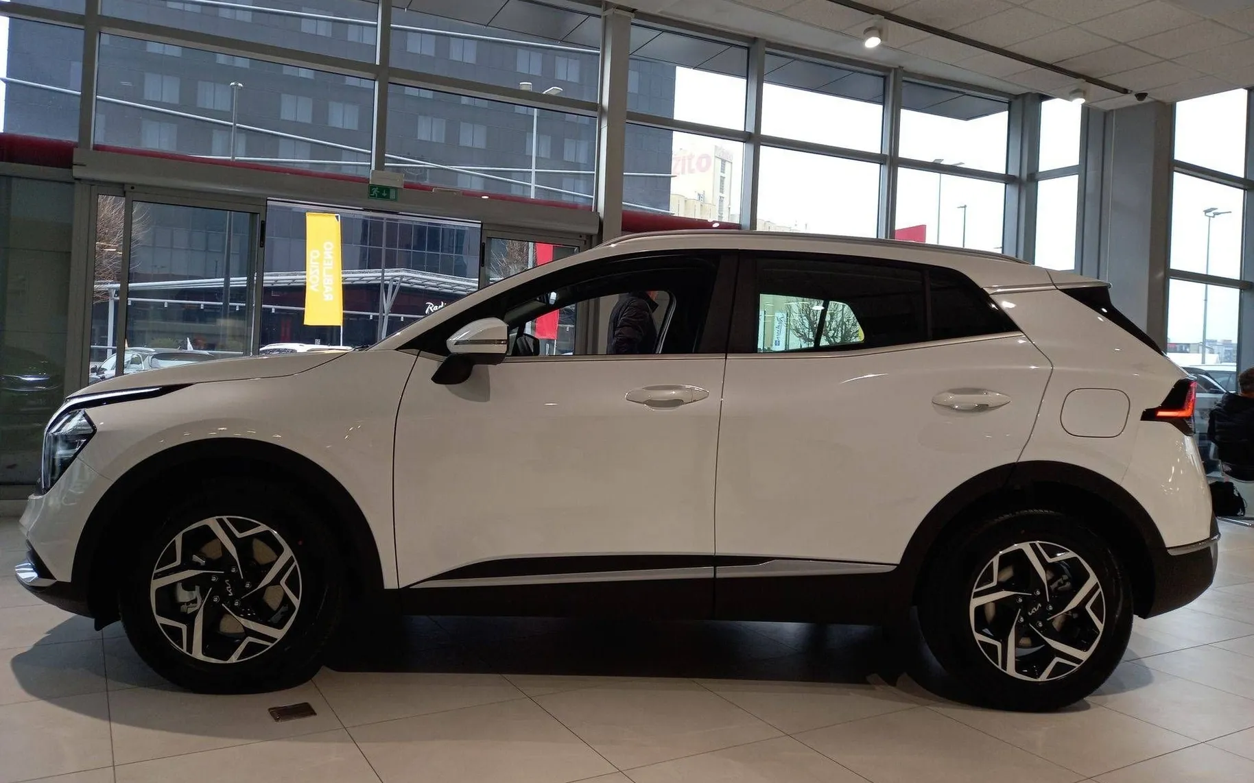 Zunanja slika - KIA Sportage - 1.6 T-GDi LX Fresh ISG 7-DCT... - 4