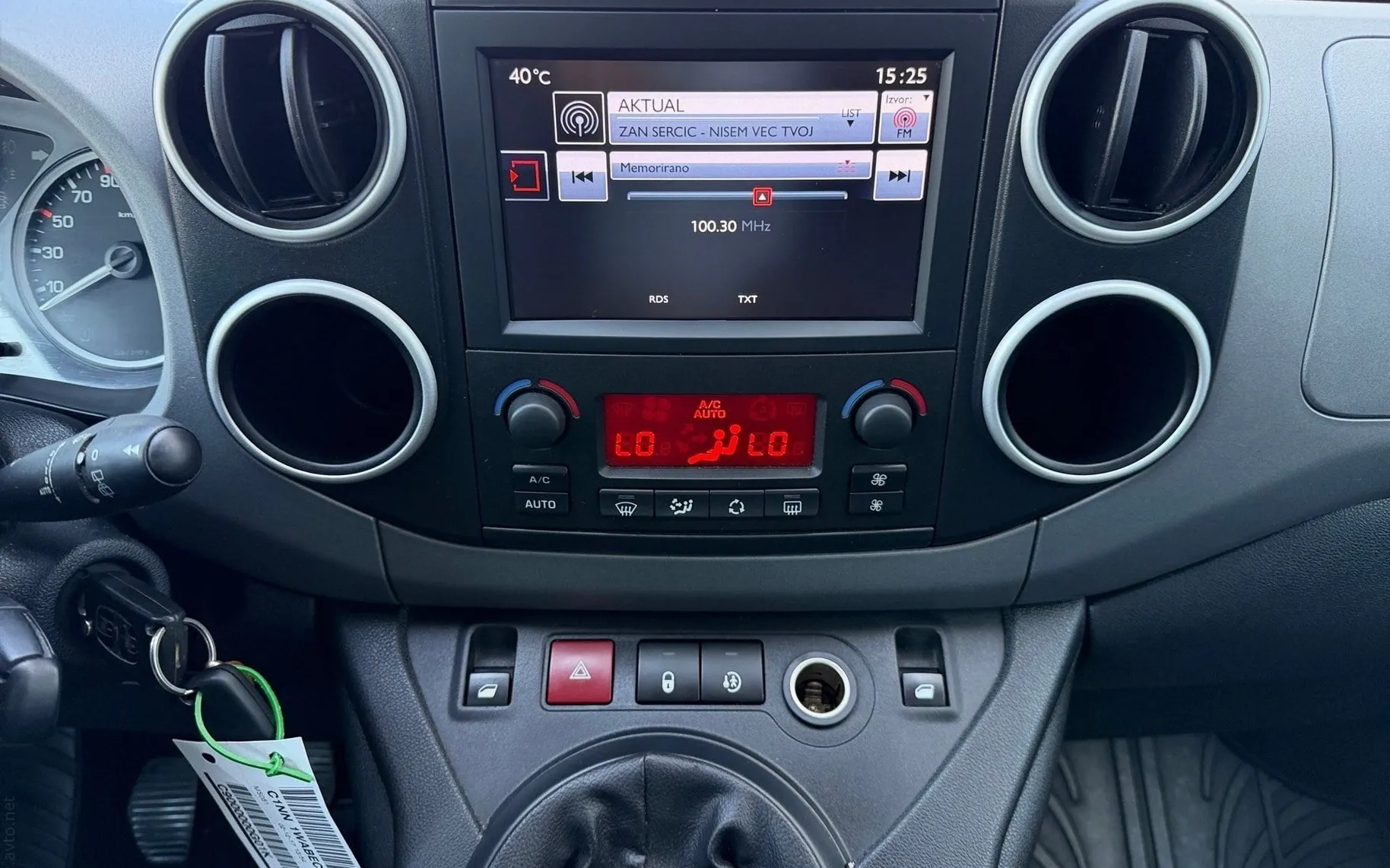 Notranja slika - Citroën Berlingo - PureTech 110 S S Shine-SLO poreklo-1.lastnik-Kljuk - 9