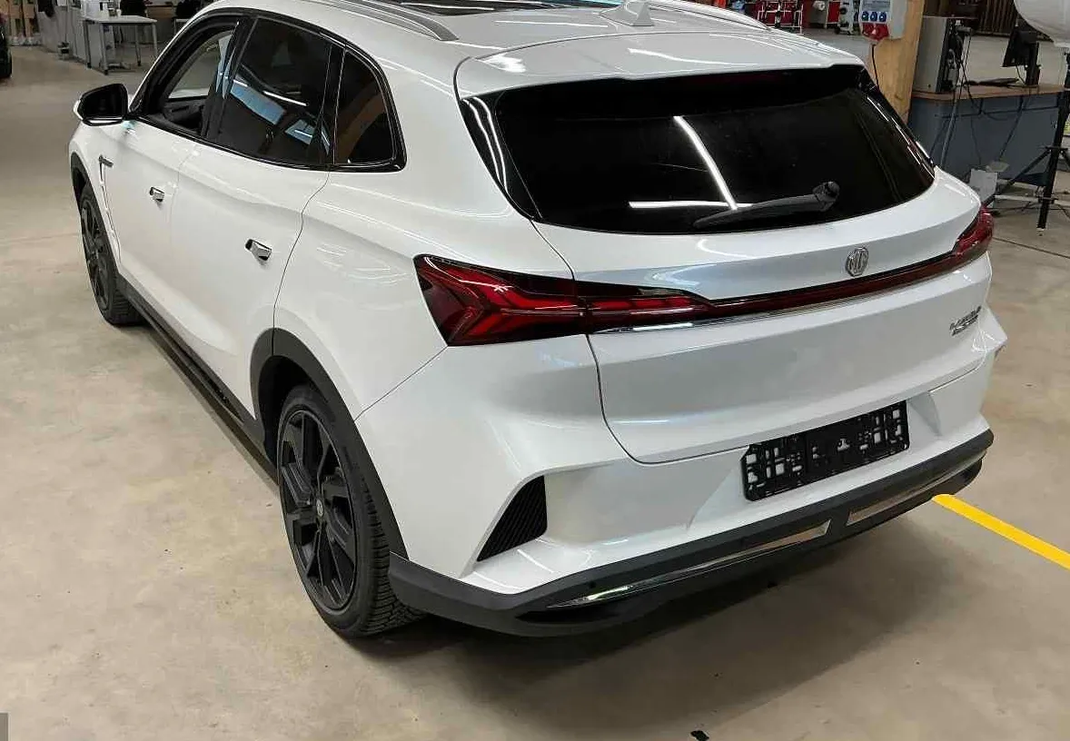 Zunanja slika - MG Marvel R - MG  Luxury.NEMŠKI+4ALU.KAMERA.LED.PANORAMA.USNJE - 8