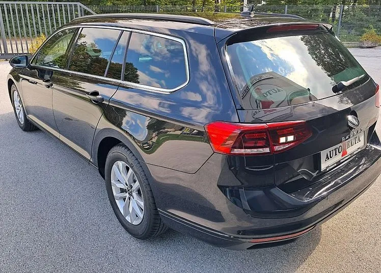 Zunanja slika - VW Passat - Variant .2.0 TDI Business 110kW-150KM DSG - 6