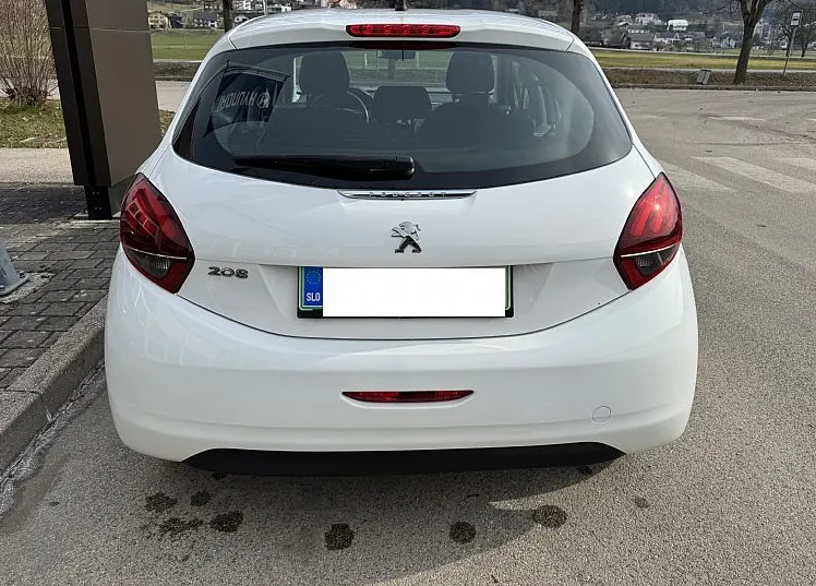 Zunanja slika - Peugeot 208 - 1.2 PureTech 82 S S ACTIVE NAREJEN VELIKS SERVIS - 4