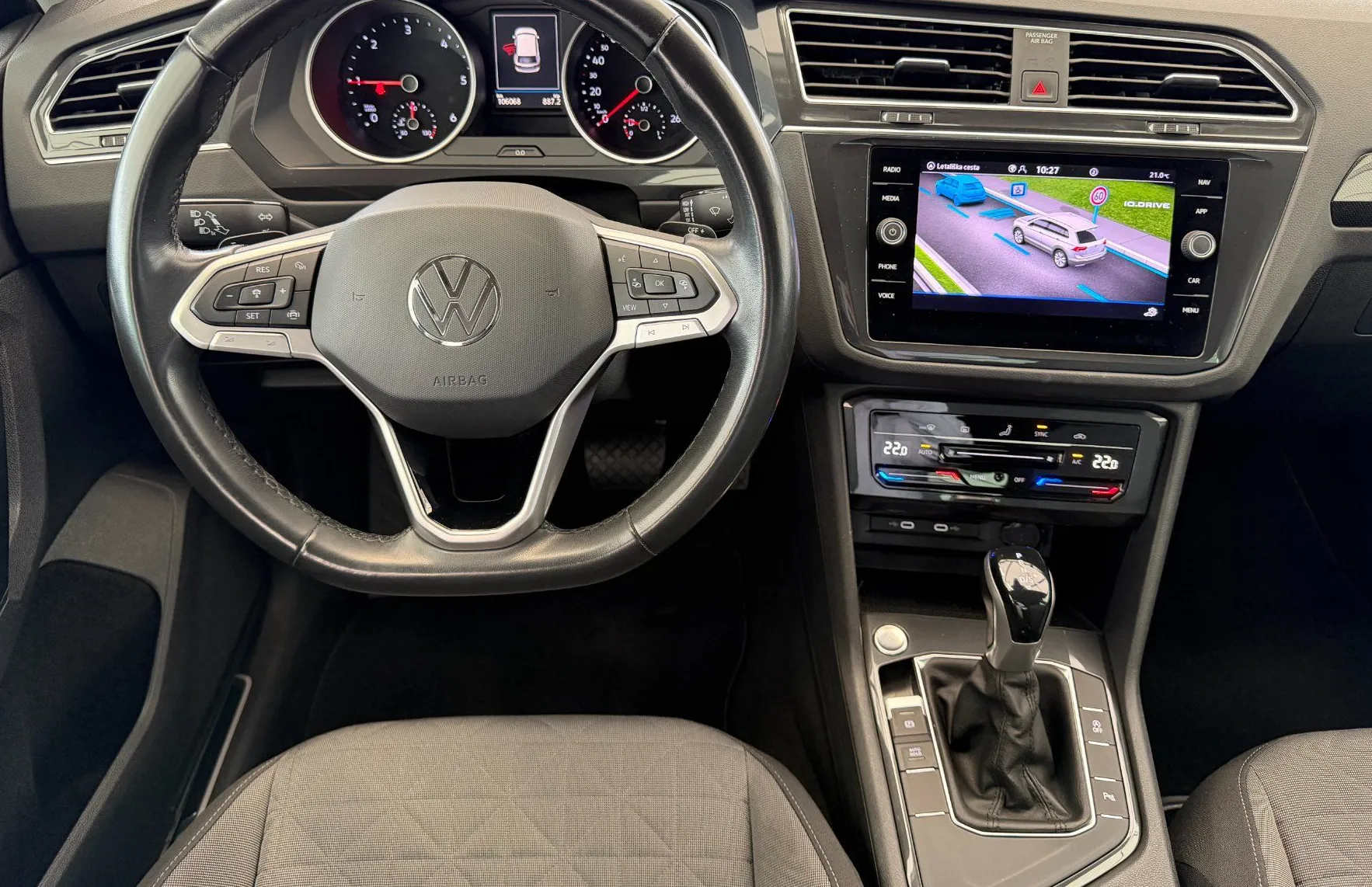 Zunanja slika - Volkswagen Tiguan - Life 2.0 TDI DSG - KAMERA - ACC - KEYLESS - LED - 7