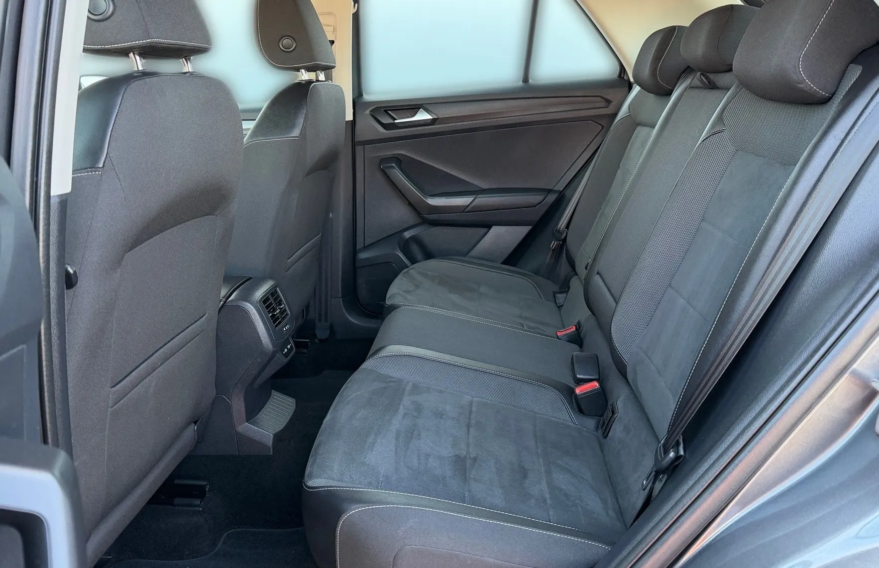 Zunanja slika - VW T-Roc - 4motion 2.0 TDI BMT Style DSG-Mrtvi kot-PDC-Kamera - 11