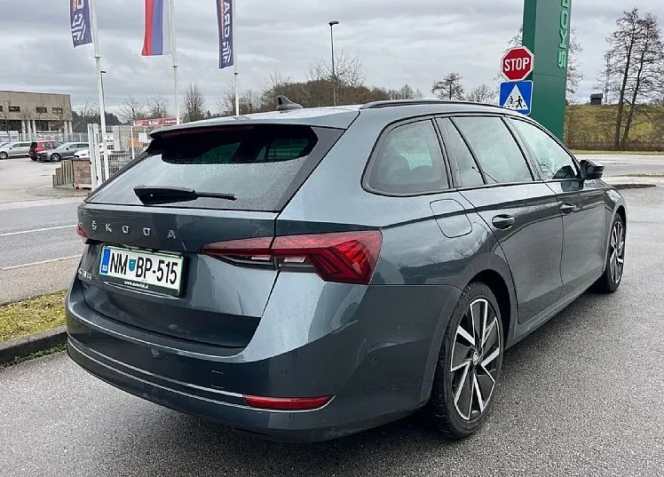 Zunanja slika - Škoda Octavia - 2.0 TDI Sport Line 110 kW - 4