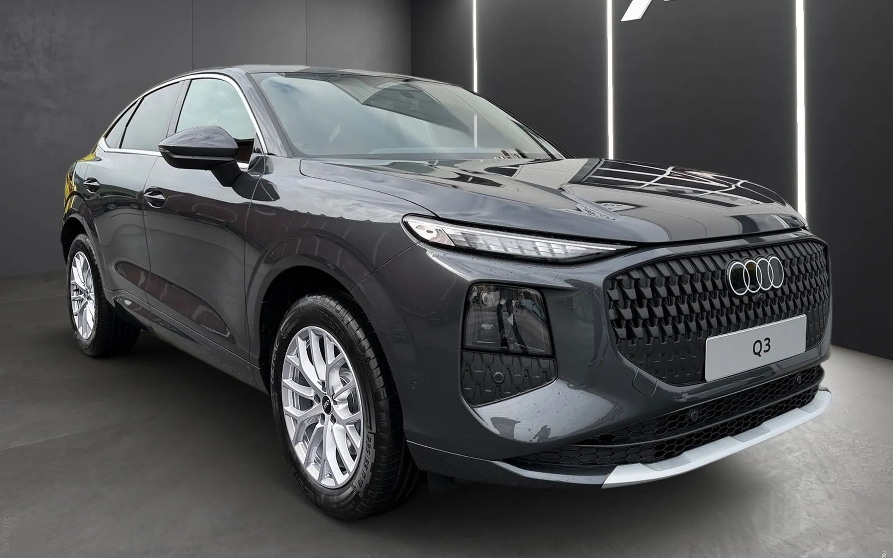 Zunanja slika - Audi Q3 Sportback - TFSI quattro S tronic - 2