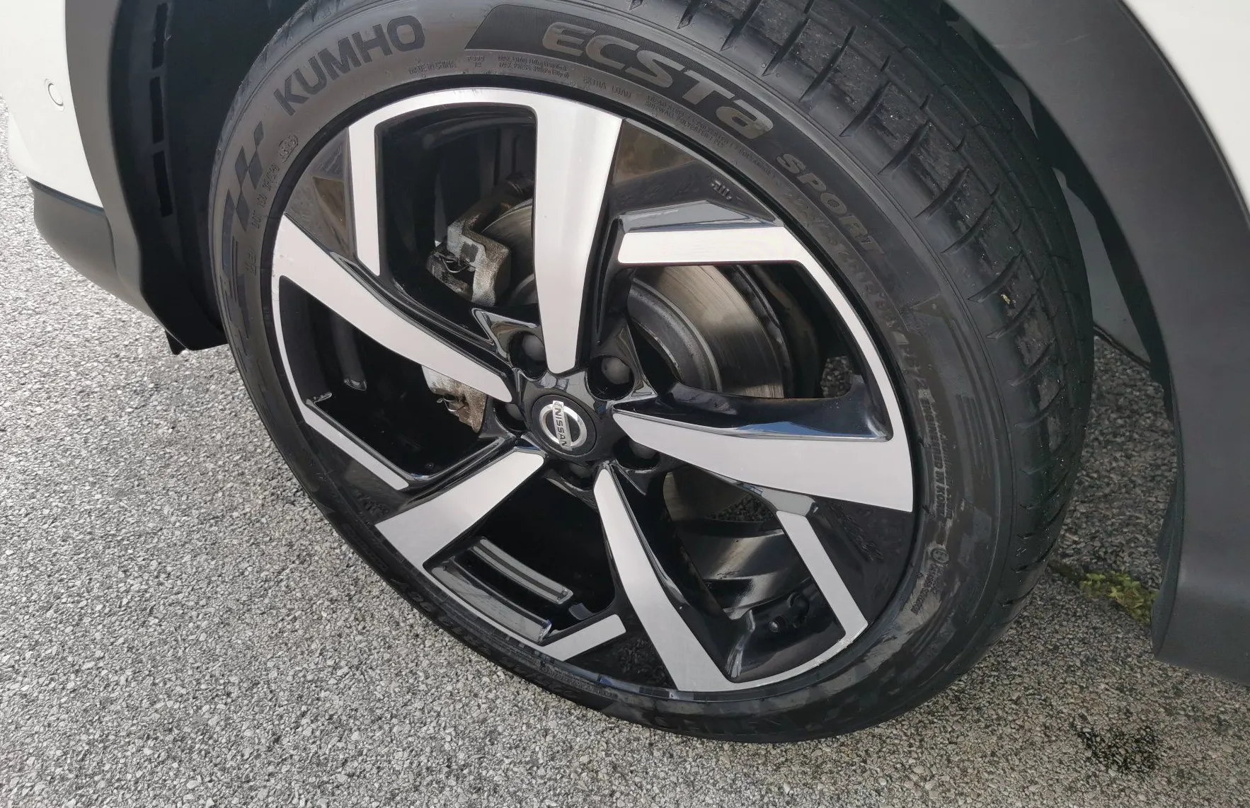 Zunanja slika - Nissan Qashqai - DIG-T 115 Xtronic Tekna Plus - 20