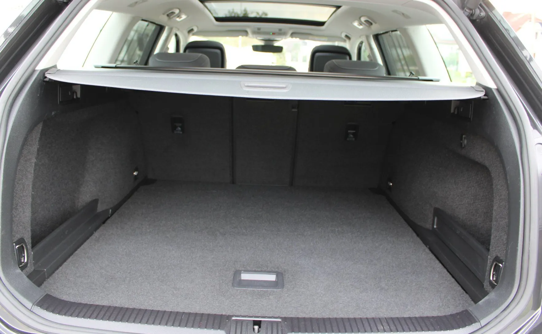 Zunanja slika - Volkswagen Passat - Variant 2.0 TDI BMT SCR Business - 15