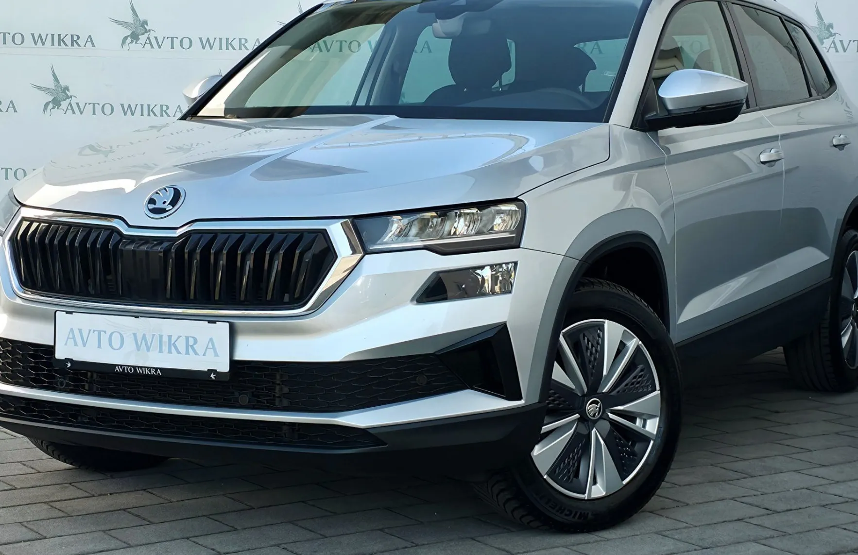 Zunanja slika - Škoda Karoq - 1.5TSI Selection DSG•ACC•KAMERA•LANE•KEYLESS•17C - 2