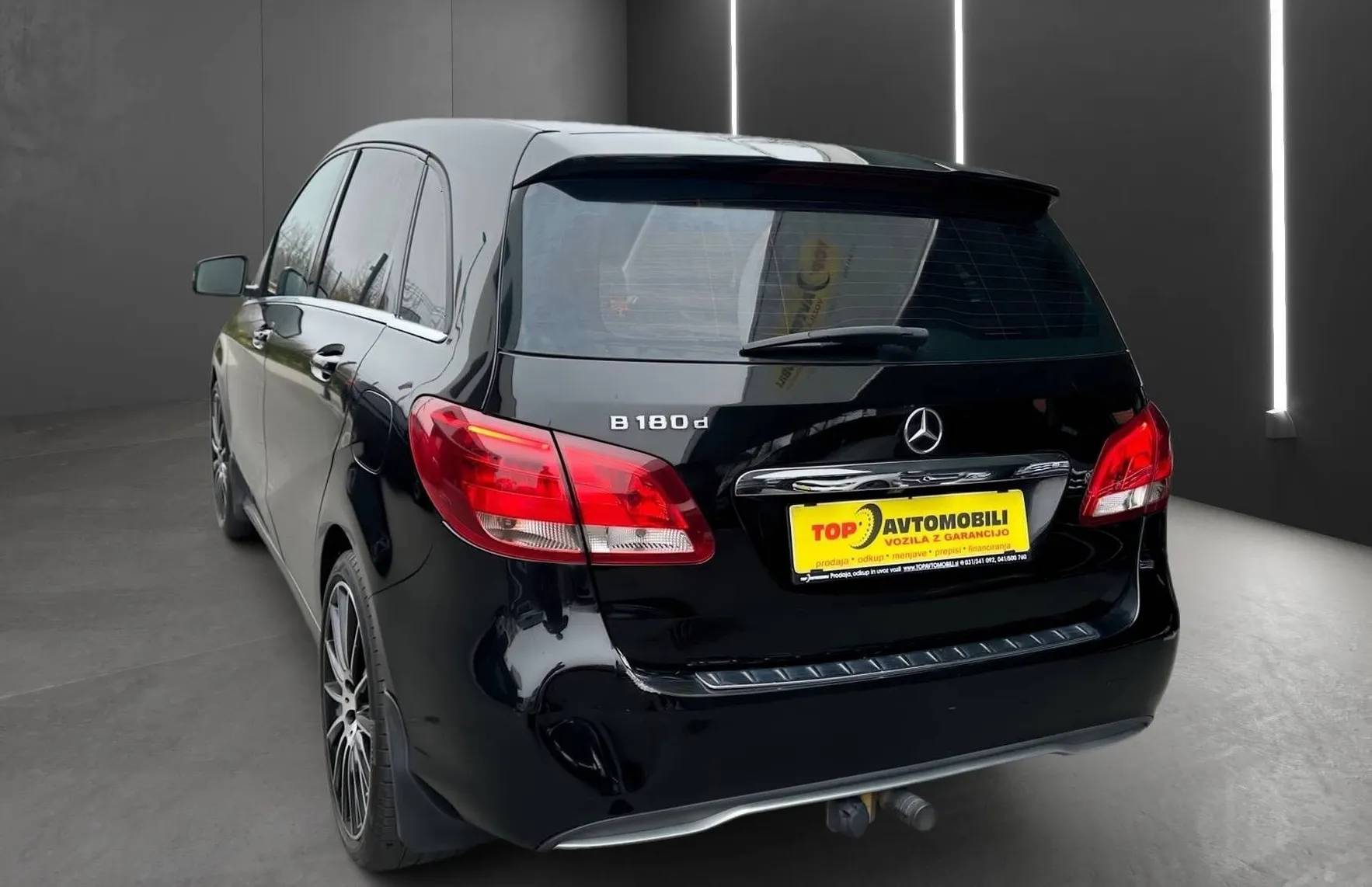 Zunanja slika - Mercedes-Benz B-Razred - B180d NAVI TEMP KAM KLJUKA PDC MOŽNOST BREZ POLO.. - 6