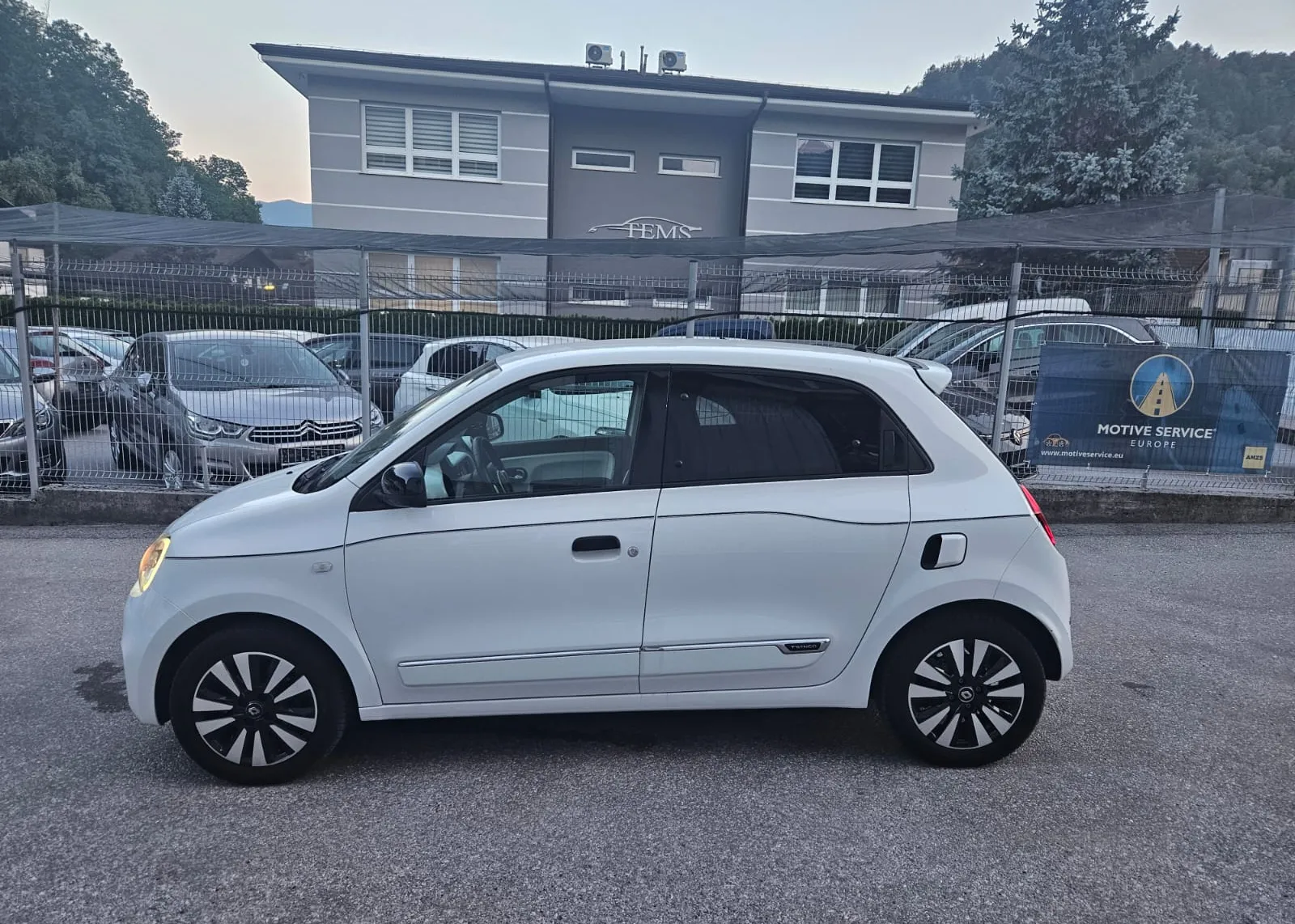 Zunanja slika - Renault Twingo - SCE 65 - INTENS - 1