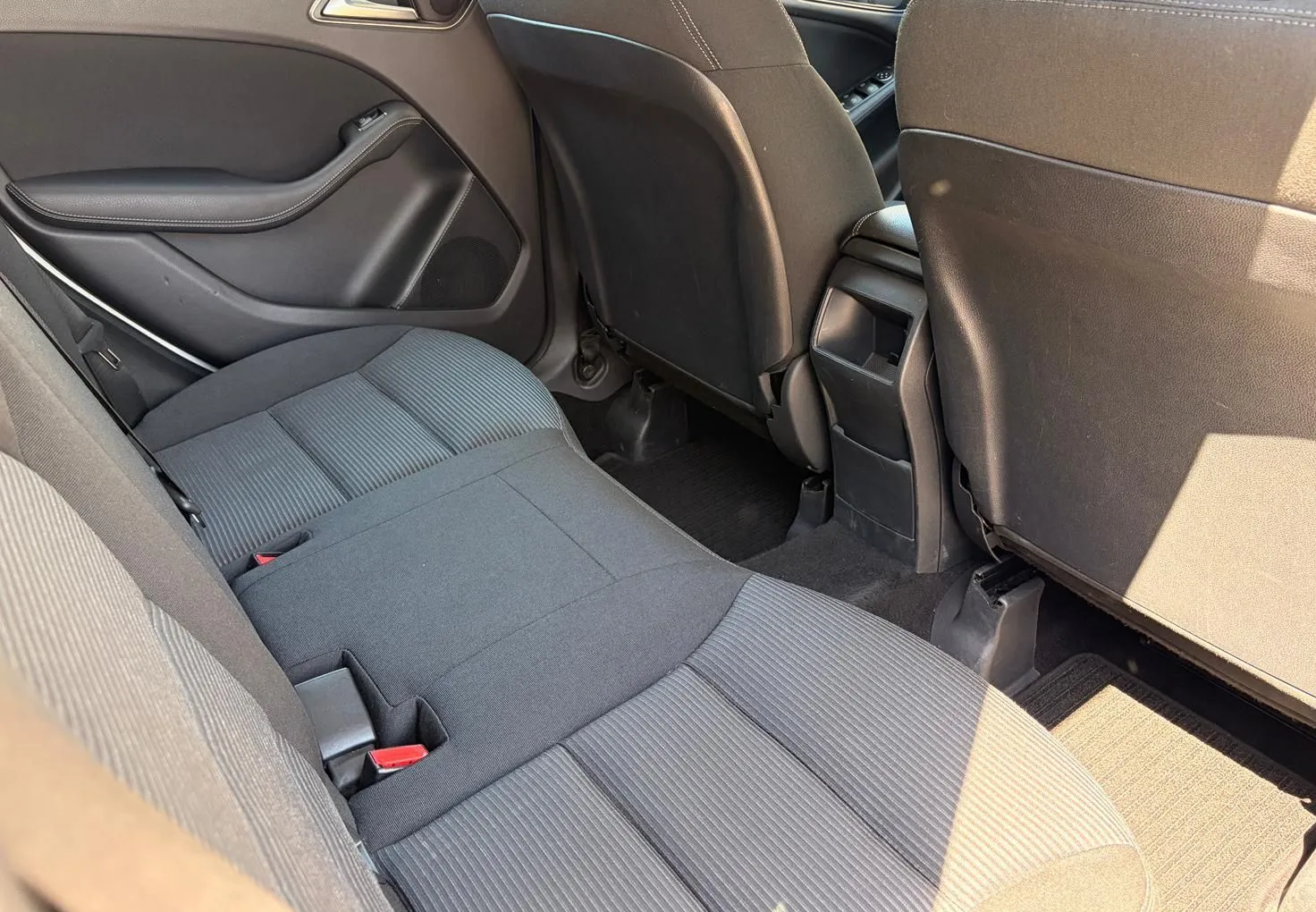 Zunanja slika - Mercedes-Benz B-Razred - B 200 d Style Avt. Slovenski. Led. PDC. Keyless st - 6