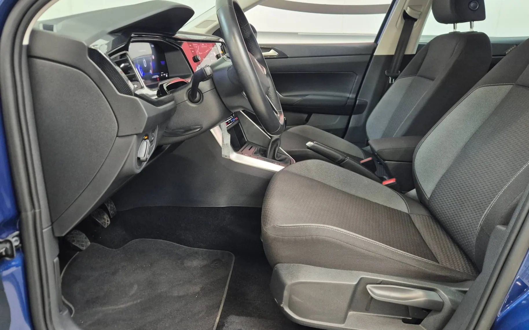 Zunanja slika - Volkswagen Taigo - 1.0 TSI Life 85  115 - 5