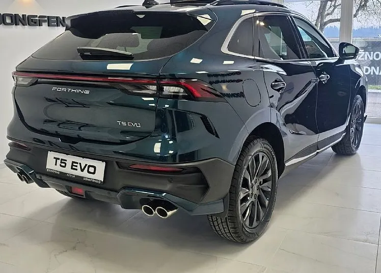 Zunanja slika - Forthing Forthing T5 EVO - T5 Evo my 2025 + ADAS- JADE GREEN+BEIGE INTERIOR+ - 1
