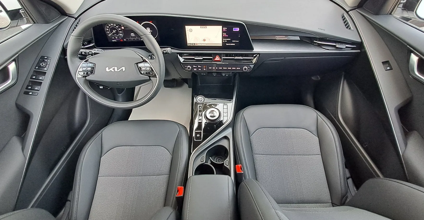 Zunanja slika - KIA Niro - Limited Edition - 10