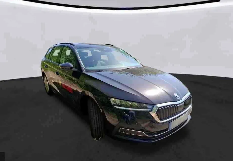 Zunanja slika - Škoda Octavia - Combi 2.0 TDI. DSG.2024 SAMO 89.000 KM - 5