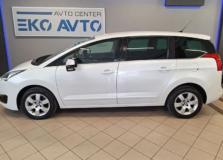 Zunanja slika - Peugeot 5008 - ACTIVE 1.6 HDI KREDIT BREZ POLOGA ODLIČNO OHRANJ - 8