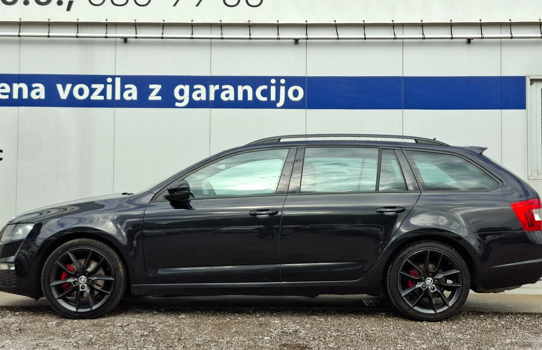 Zunanja slika - Škoda Octavia - Combi 4x4 2.0 TDI RS DSG - 7