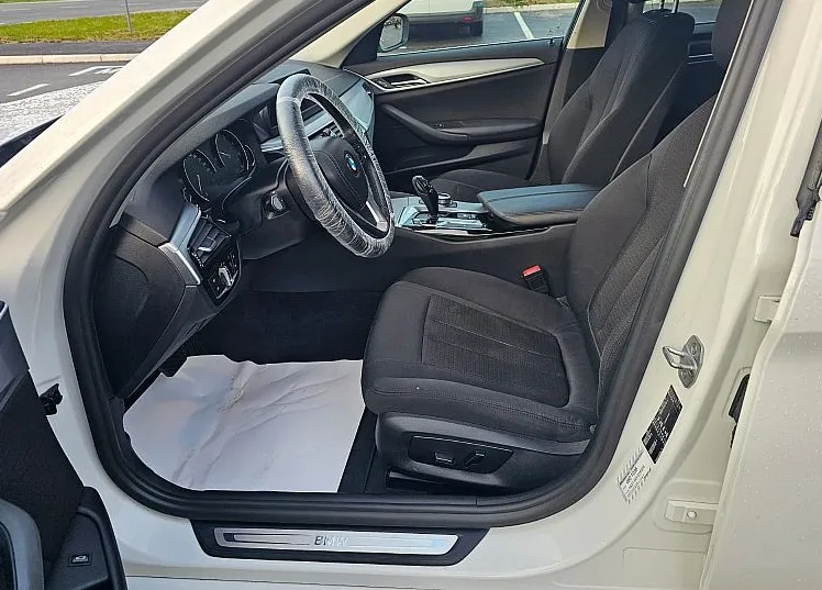 Zunanja slika - BMW Serija 5 - : 520d AUT.|novi model|NAVI|ALU|PDC|AC|LED|MULTIFUNK - 8