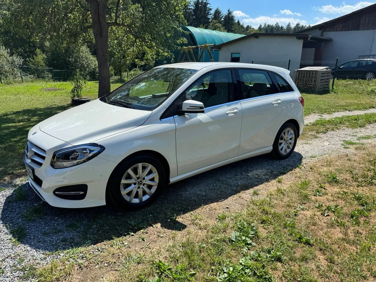 Zunanja slika - Mercedes-Benz B-Razred - B 180 - 3
