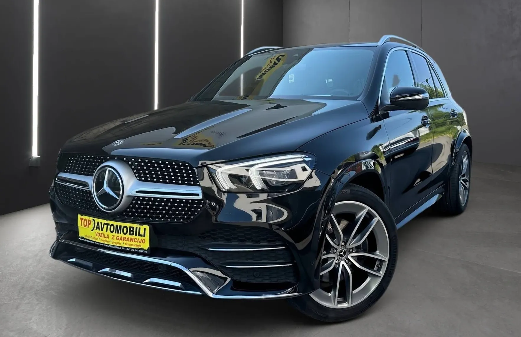 Zunanja slika - Mercedes-Benz GLE-Razred - GLE 400d 4MATIC AMG LINE RADAR MULTIBEAM KAMERA - 1