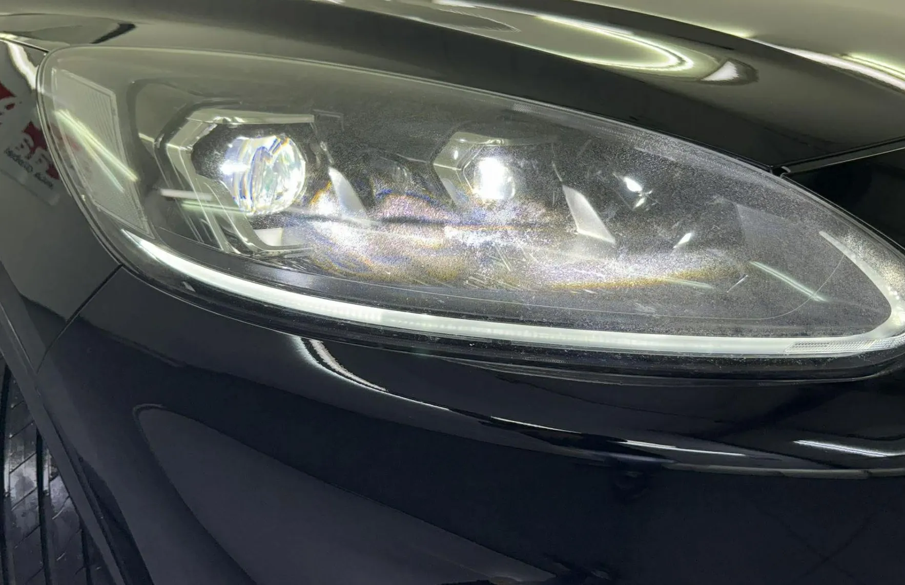 Zunanja slika - Ford Kuga - 2.5 Duratec PHEV ST-Line CVT KAMERA.NAVI.LED.ALU. - 12