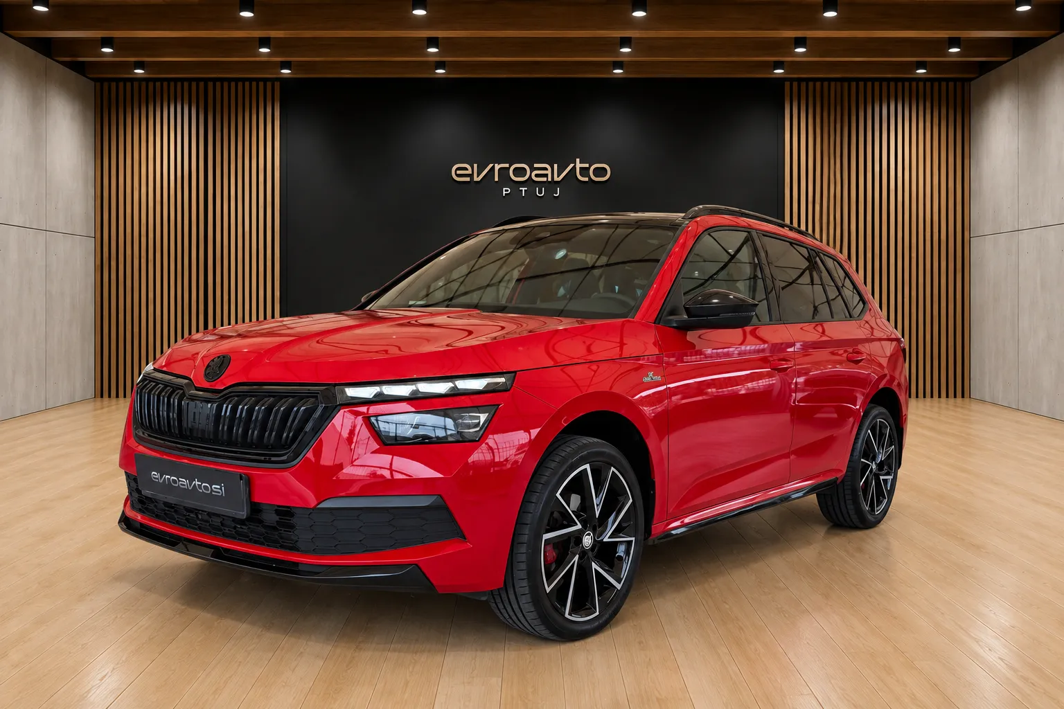 Zunanja slika - Škoda Kamiq - 1.0 TSI Monte Carlo-1 Lastnik-SLO-Dod.kolesa zimsk - 1