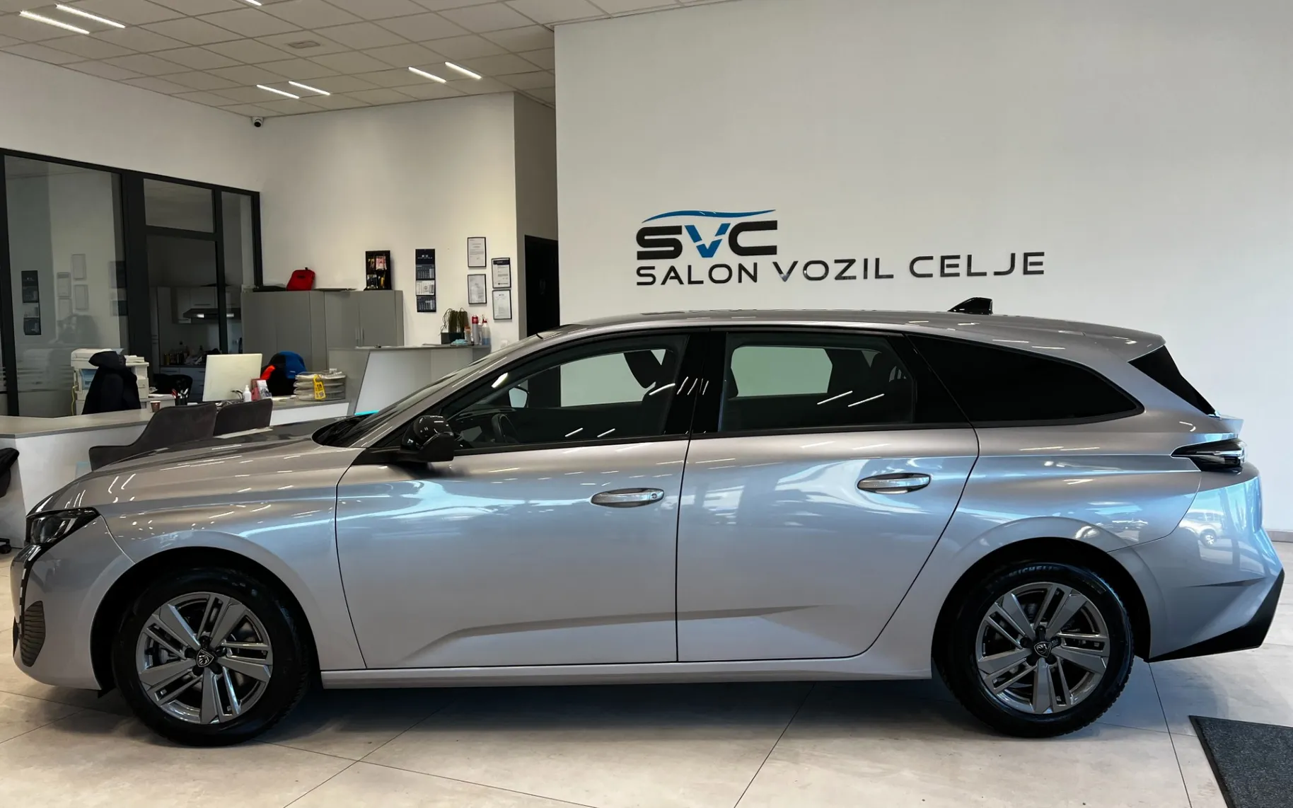Zunanja slika - Peugeot 308 - 1.5 HDI-SW-130KM-LED-VIRTUAL-NAVI-ASSIST-1.LAST- - 3