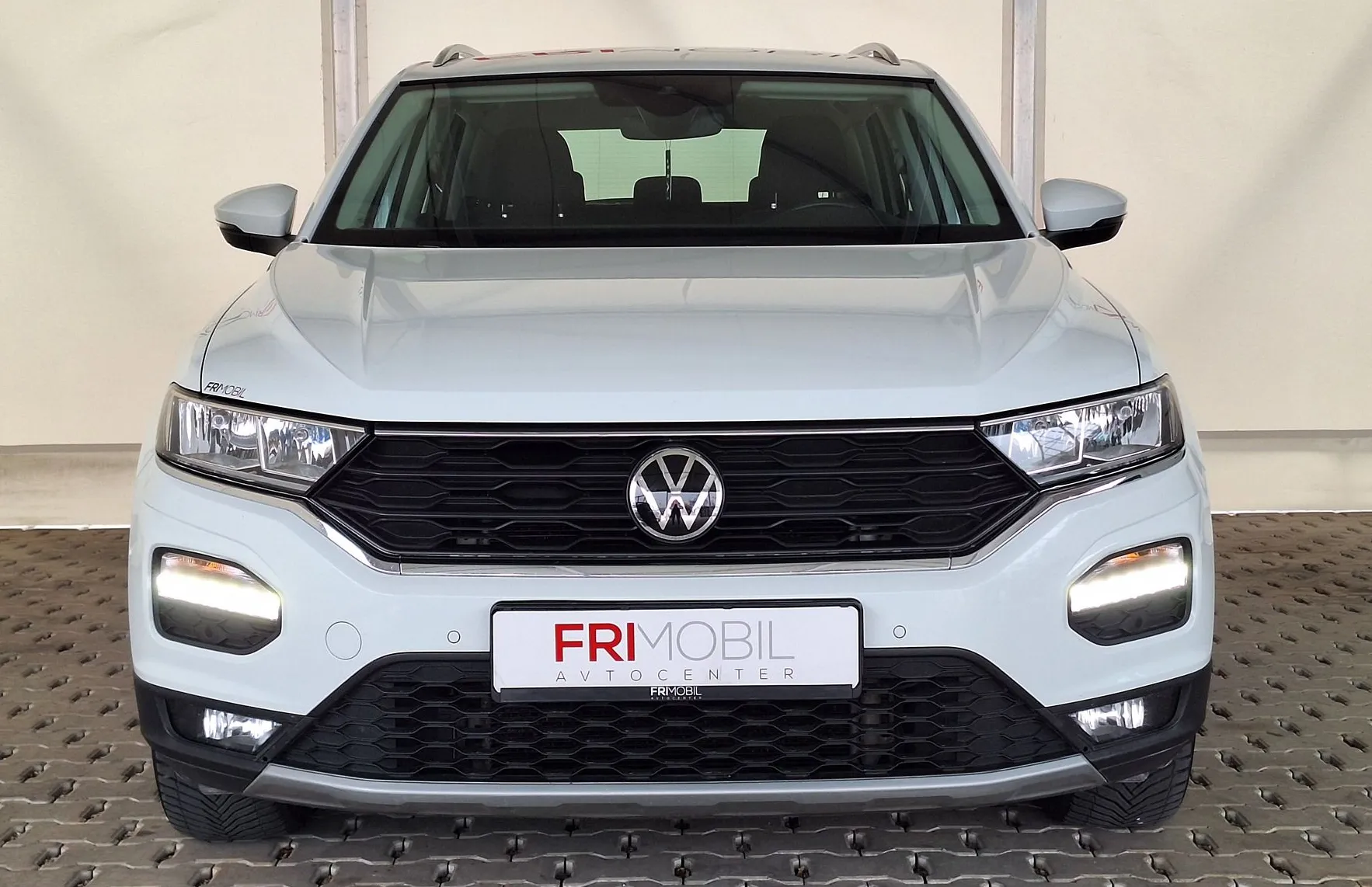 Zunanja slika - VW T-Roc - 2.0 TDI SCR  •PDC•KAMERA•ACC• - 5