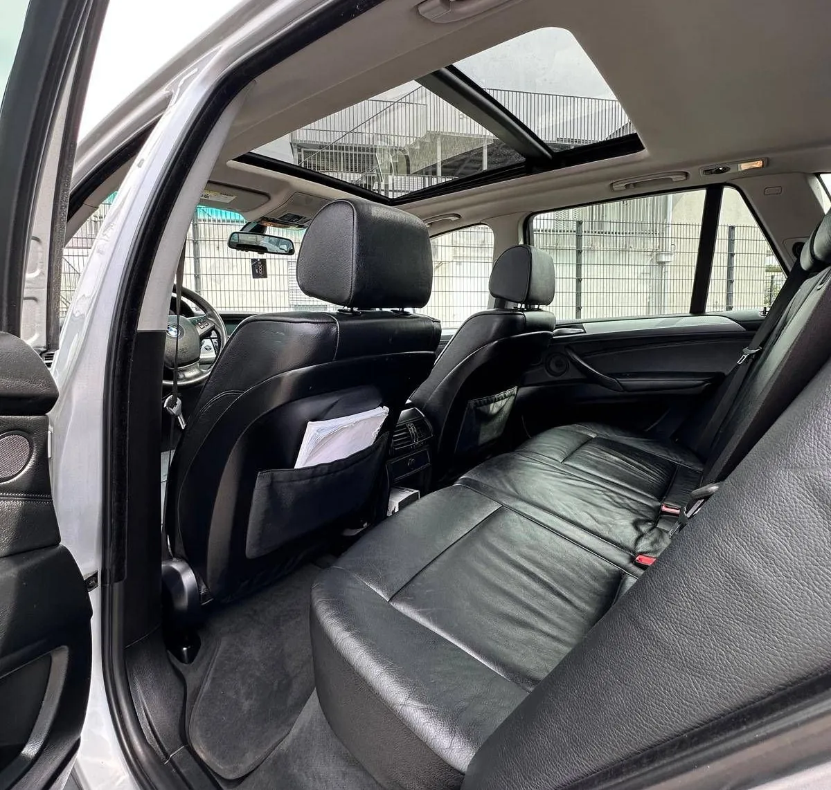Notranja slika - BMW serija X5: - 3.0si Avt. - 8