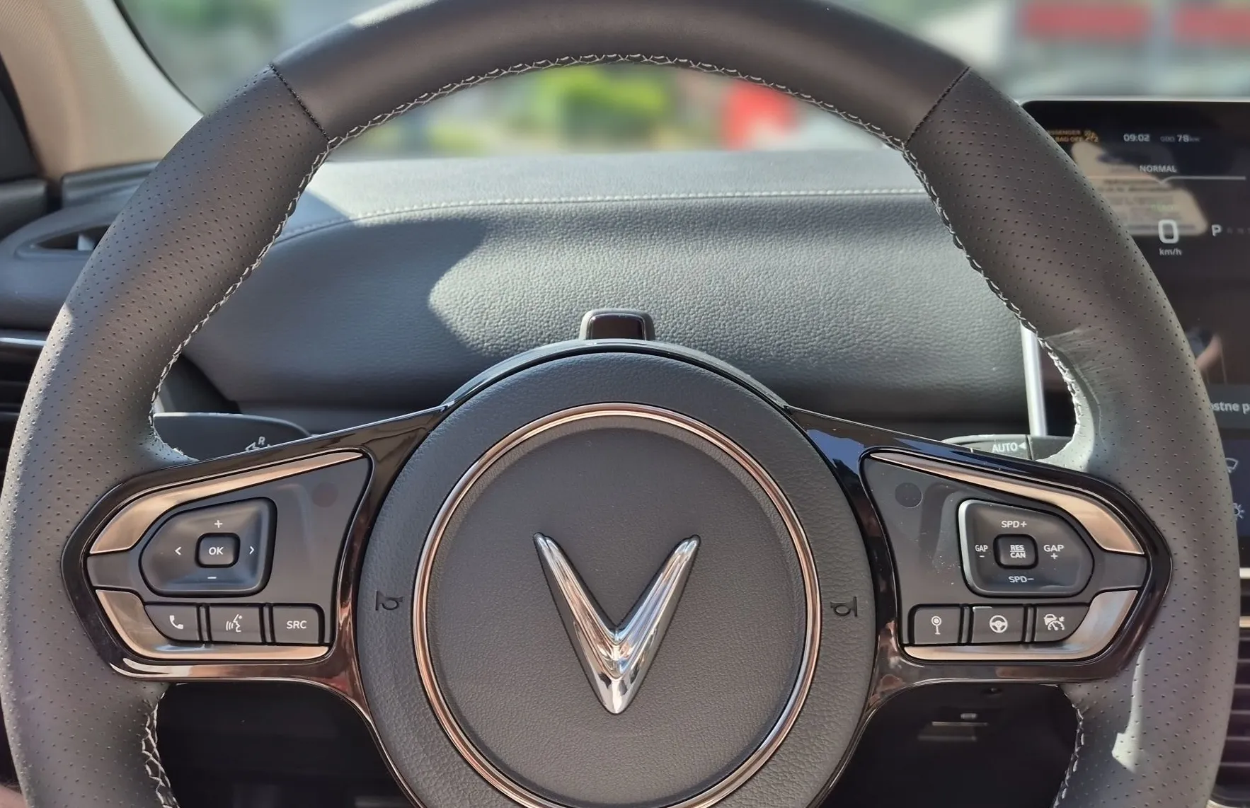 Zunanja slika - Vinfast VF8 - 87.7kWh AWD Plus 408PS-GRATIS POLNILNICA 22KW - 11