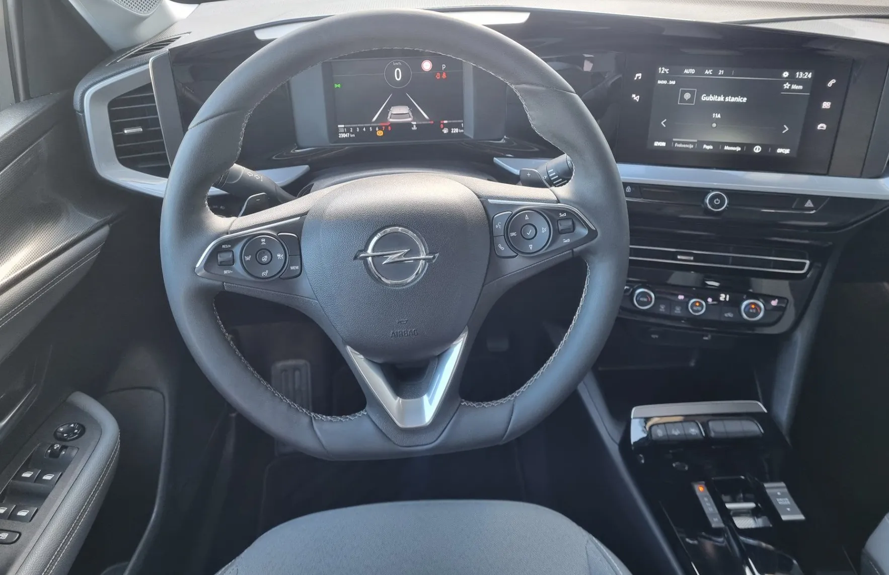 Zunanja slika - Opel Mokka - 1.2 Avtomatik - SLOVENSKI + 2. LASTNIK + KLJUKA - 12