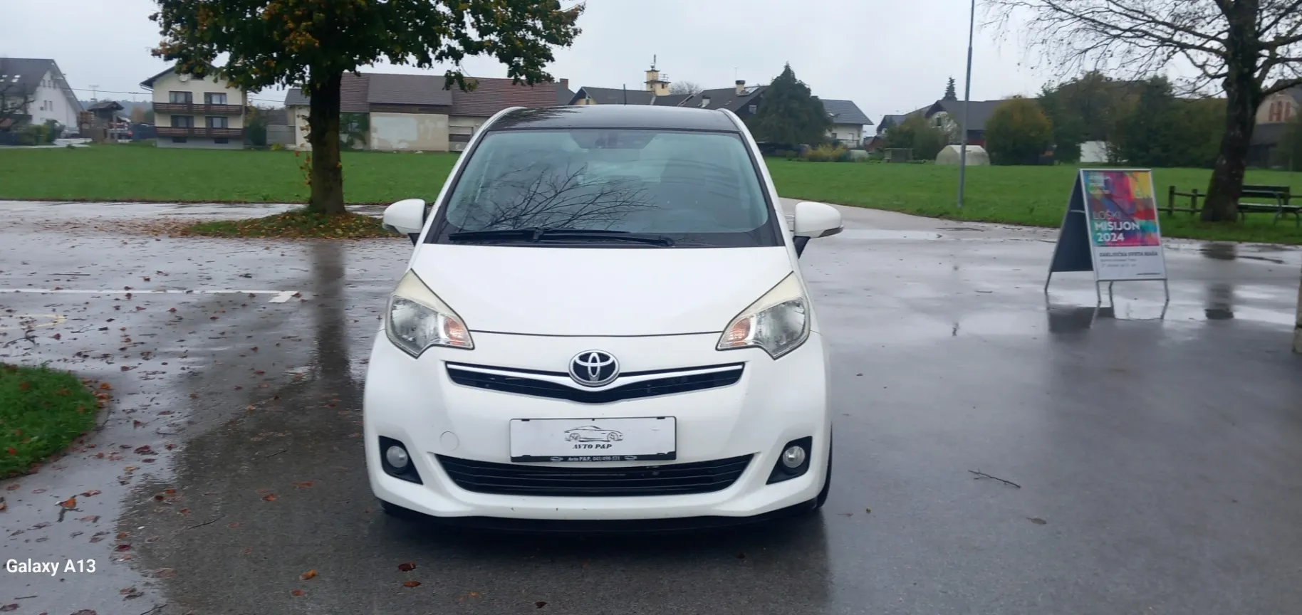 Zunanja slika - Toyota Verso - -S - 10