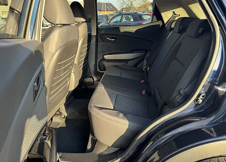 Zunanja slika - KG Mobility Tivoli - 1.5 GDI-T Smart A T 4WD - 7