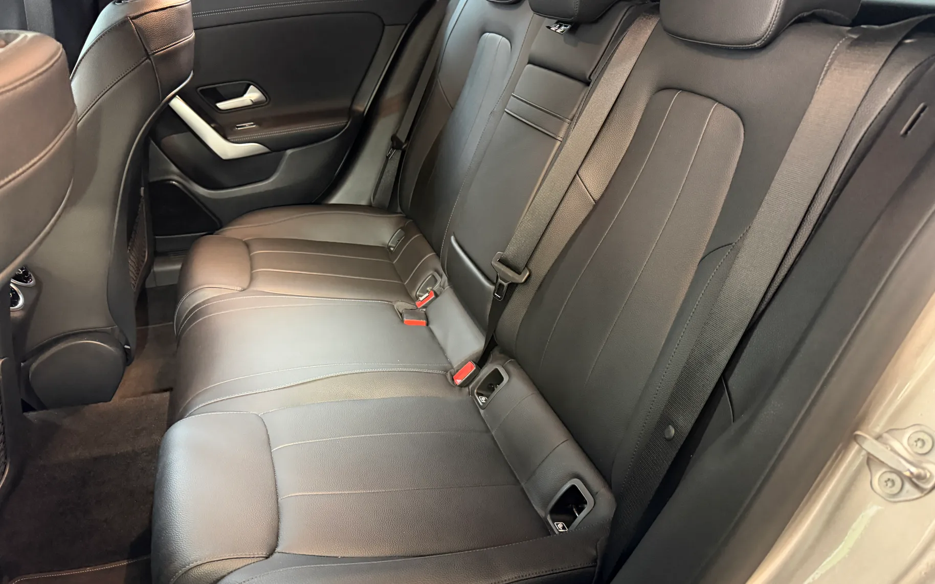 Notranja slika - Mercedes-Benz CLA-Razred - 200d - 15