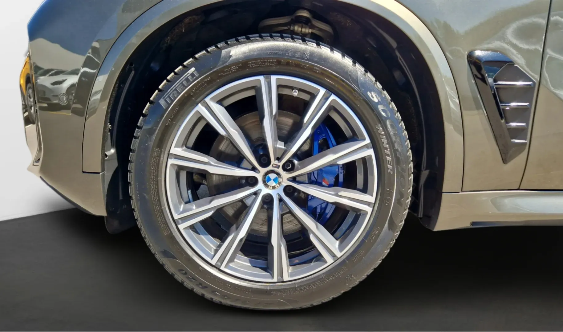Zunanja slika - BMW X5 - xDrive30d - 5