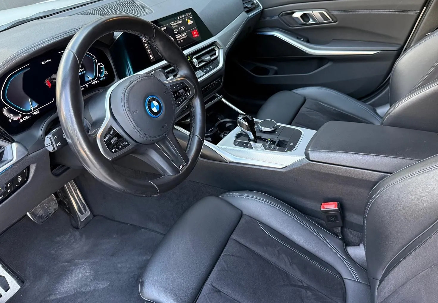 Zunanja slika - BMW Serija 3 - Touring: 320E MSPORT PERFORMANCE-20COL-KAMERA - 7