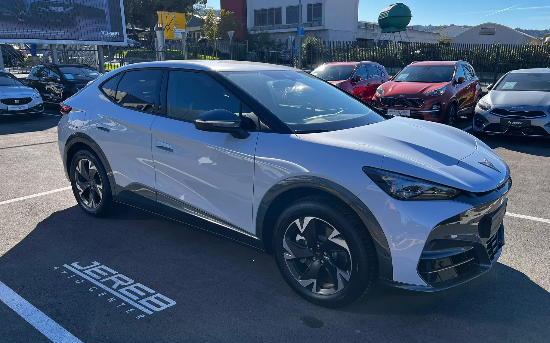 Zunanja slika - Cupra Tavascan - BEV 82KWH 210KW ENDURANCE FIRST ED AUTO - 3