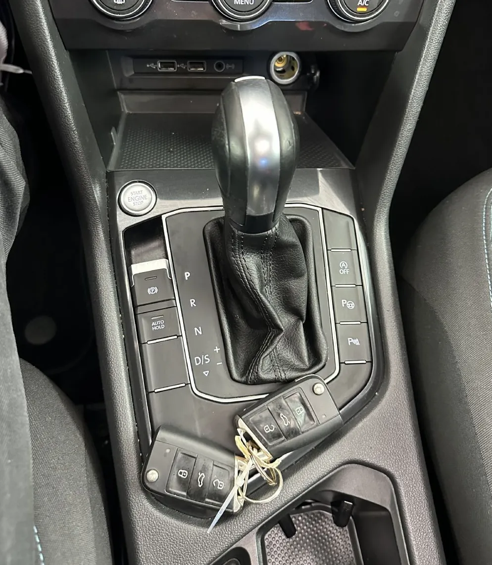 Zunanja slika - Volkswagen Tiguan Allspace - 2.0 TDI SCR DSG7 IQ.Drive.PANORAMA.NAVI.KAMERA.AC - 17