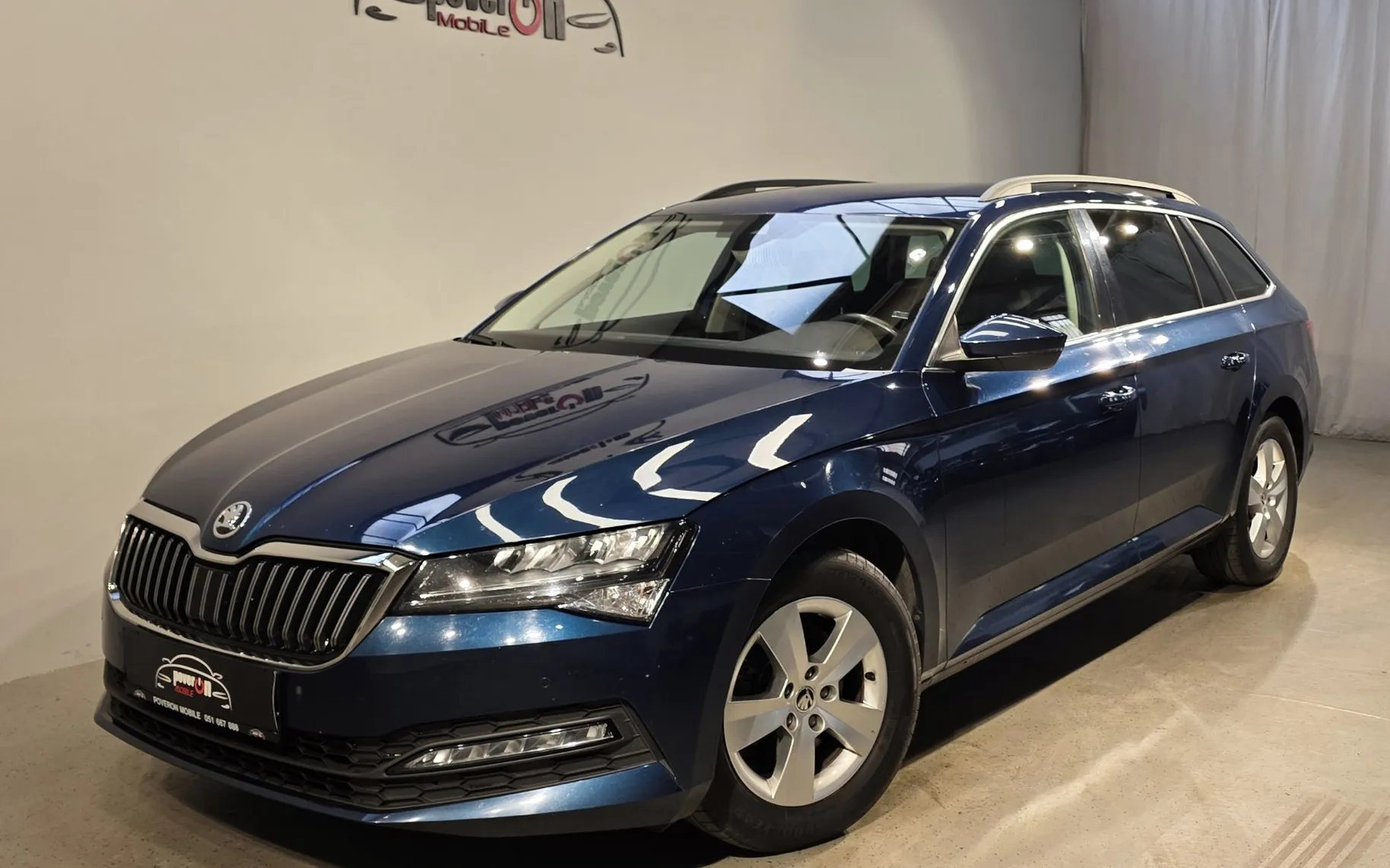 Zunanja slika - Škoda Superb - Combi 2,0 TDI Ambition DSG ACC NAVI LED KAM KLJUKA - 1