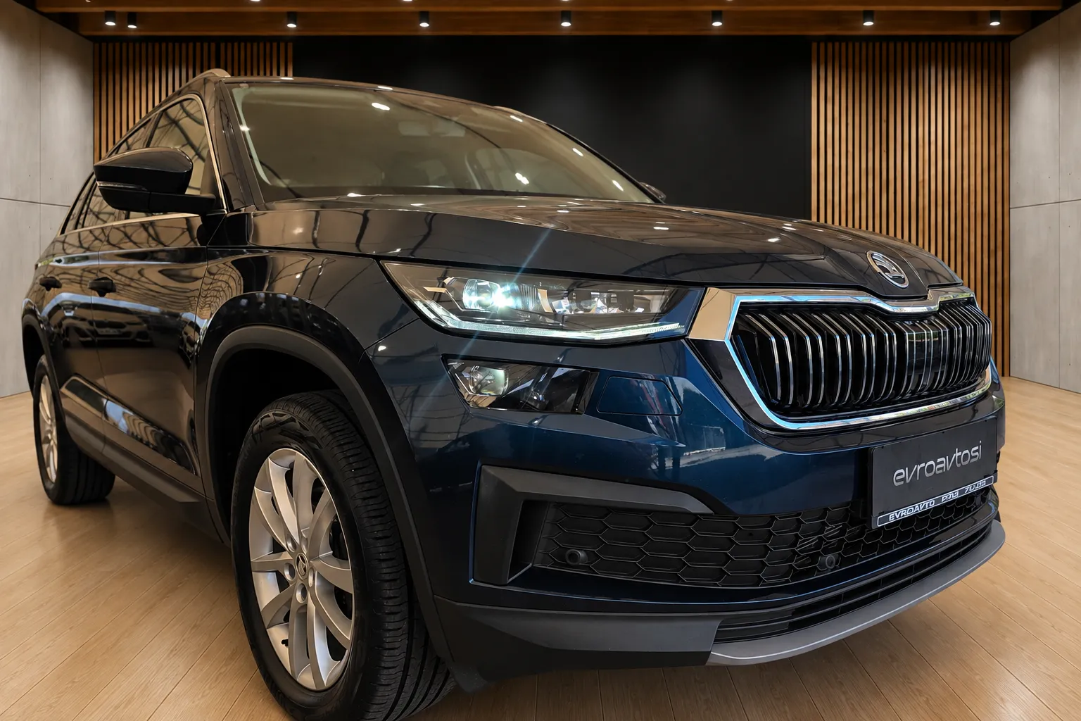 Notranja slika - Škoda Kodiaq - 2.0 TDI Style DSG Odlična oprema-Matrix-Vl.naprava - 7