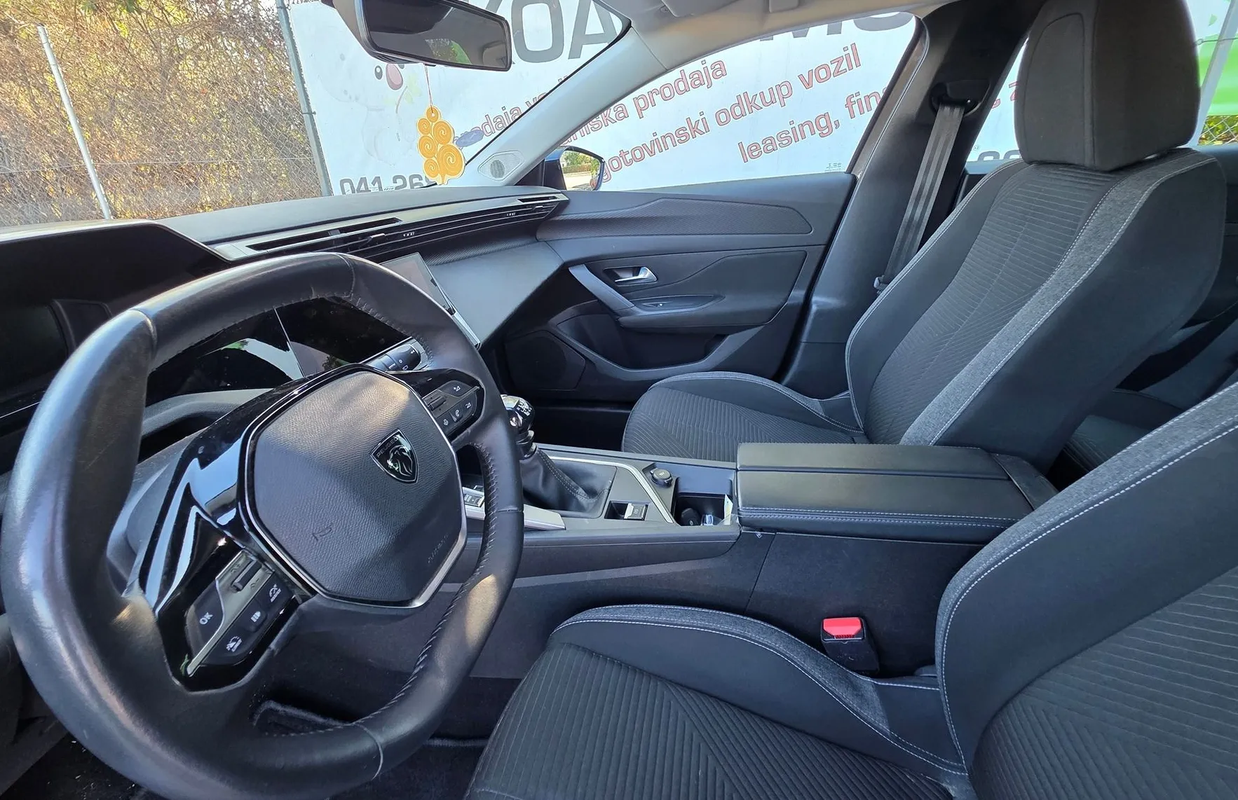 Zunanja slika - Peugeot 308 - 1.2 PURETECH 110 STT LED-ALU PLATIŠČA-PDC - 10