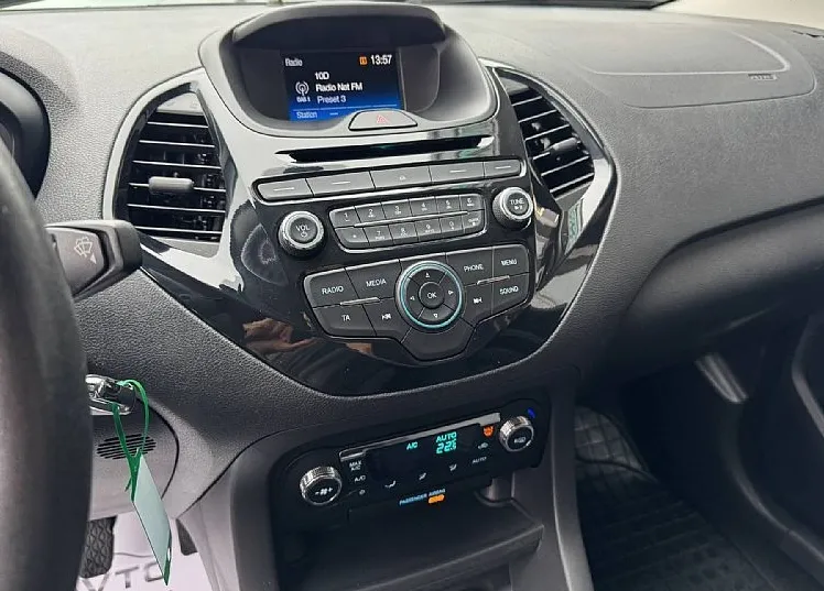 Zunanja slika - Ford Ka - +°1.2°1.LAST°SLO°AVT.KLIMA°PARK.SEN.°SAMO 68.000.. - 14