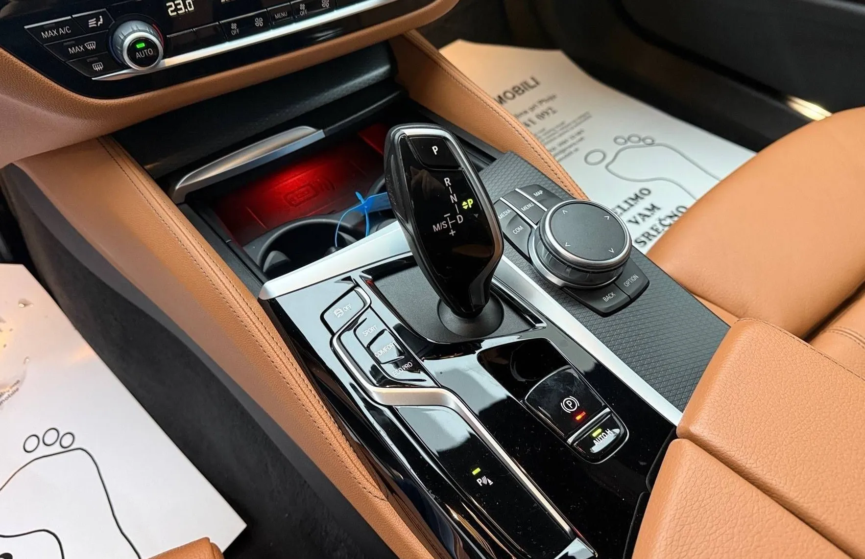Zunanja slika - BMW Serija 5 - : 520d M PAKET LED NAVI PDC KAMERA TEM DAB EL SEDE - 17